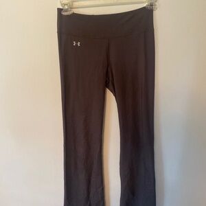 Women’s UA flared leggings